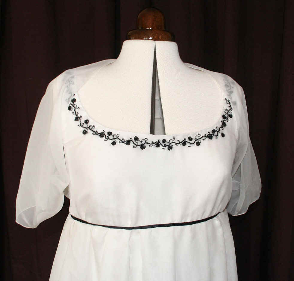 Bolero Brautkleid schwarz weiss