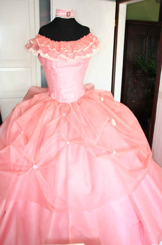 Krinolinenkleid rosa zweites Rokoko