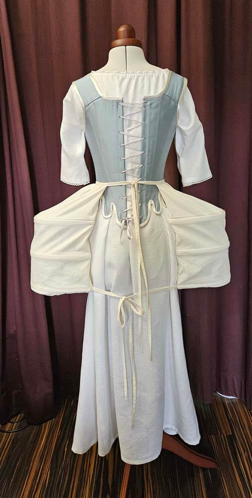 Unterkleider für Rokoko Robe a la Francaise aus hellblauer Seide